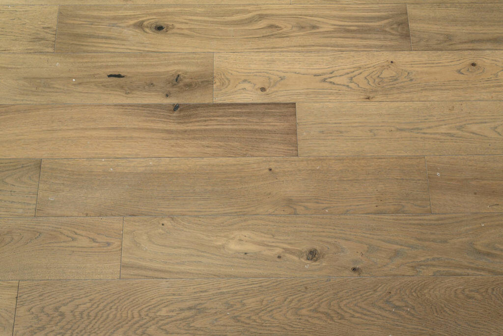 Bridgeline329E132ndStreetBronxFloor2Print Mid-tone hardwood flooring